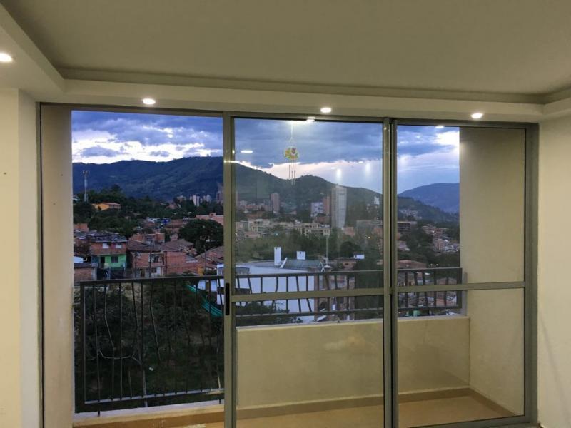 Cod. ABCIT2746 Apartamento En Arriendo En  Suramerica