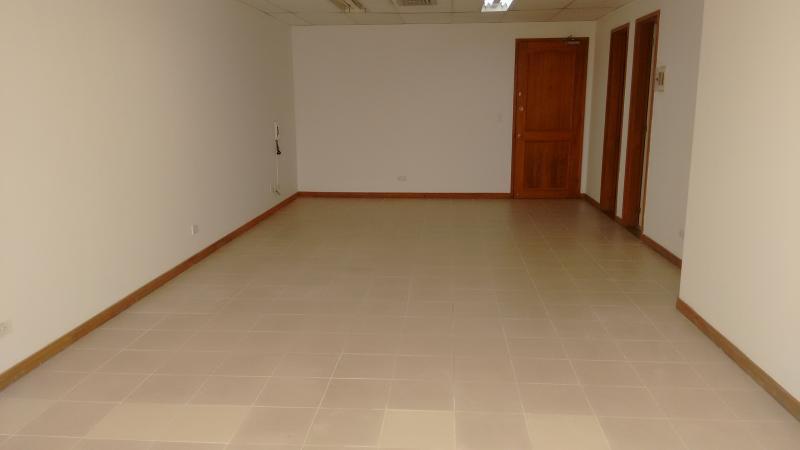 Cod. ABCFA267 Oficina En Arriendo En Medellin El Poblado