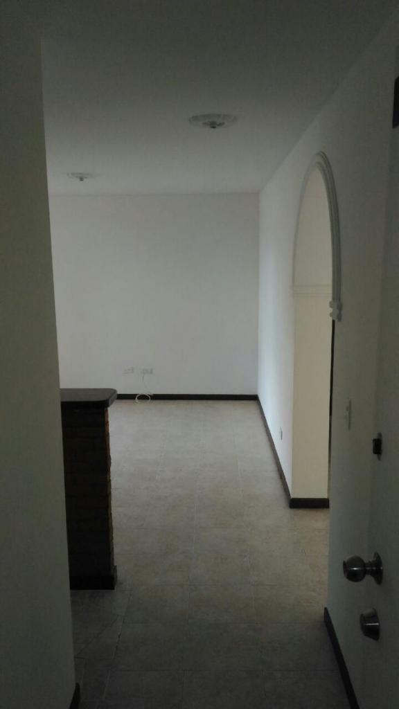 Cod. ABPRB291424 Apartamento En Arriendo En Medellin Floresta