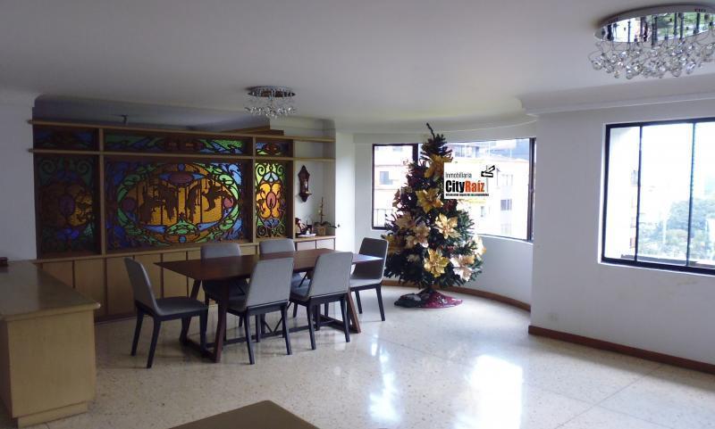 Cod. VBCIT2755 Apartamento En Venta En Medellin Aguacatala