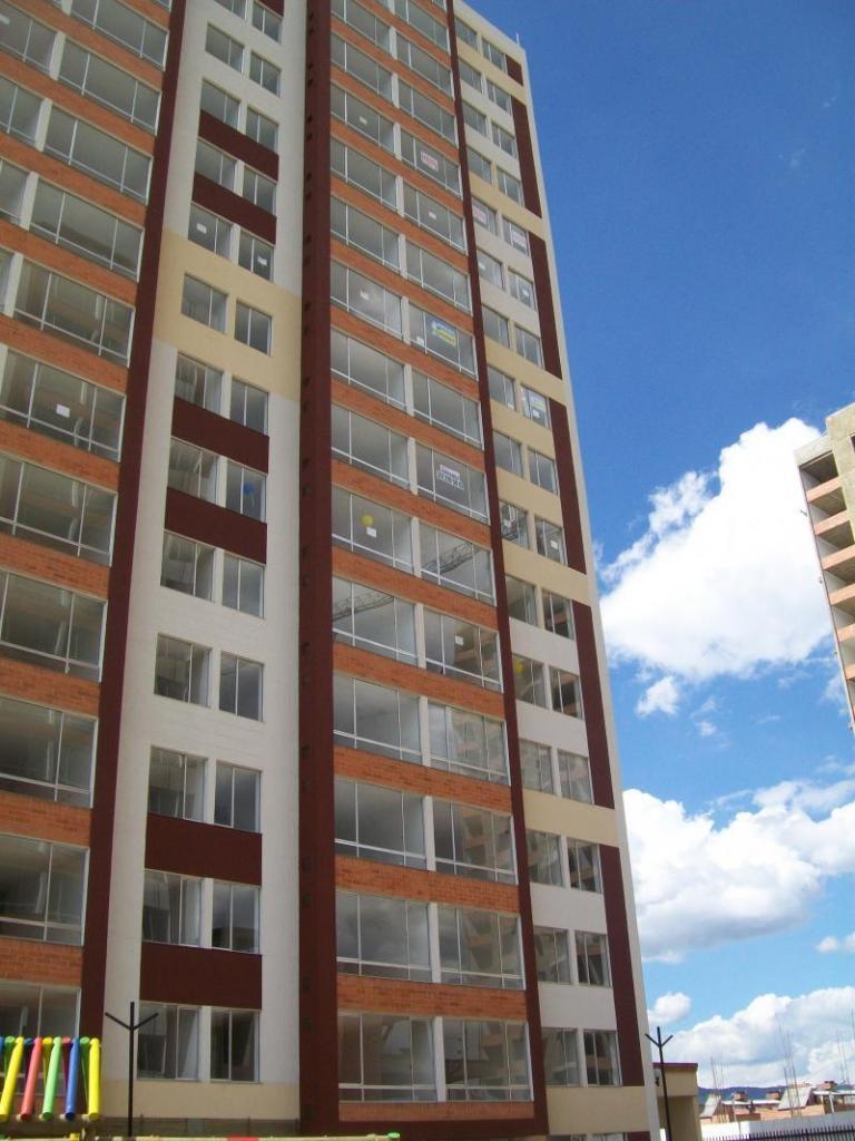 Cod. ABAPP2367 Apartamento En Arriendo En Bogota Pinos De Lombardia