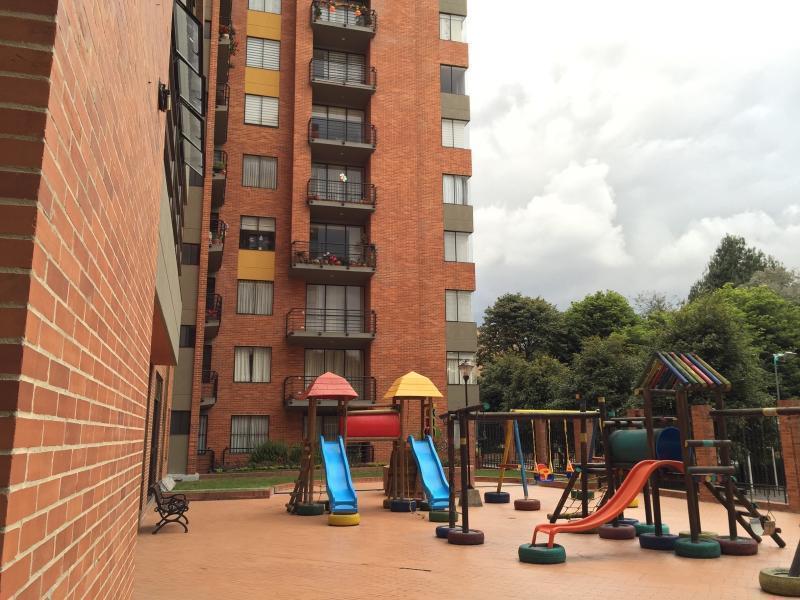 Cod. ABAPP4213 Apartamento En Arriendo En Bogota Santa HelenaSuba