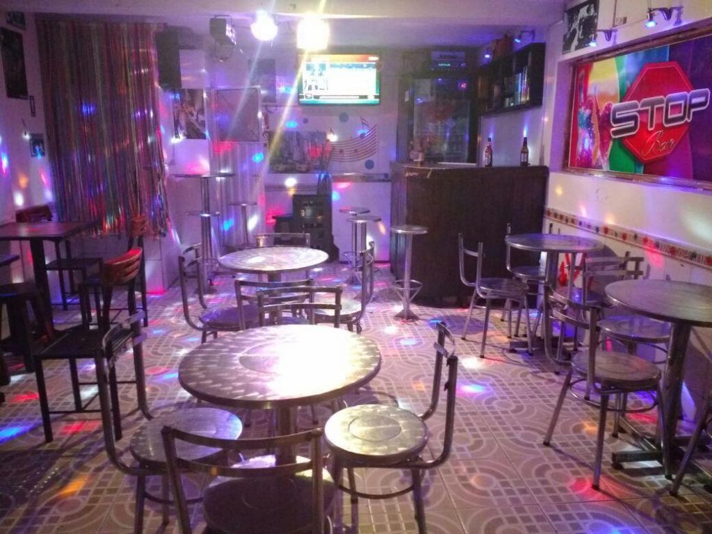 Excelente Bar en Venta con surtido Barrio 20 de Julio URGENTE