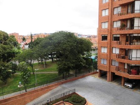 HERMOSO APARTAMENTO PARA ARRENDAR EN COLINA CAMPESTRE AVAARG007