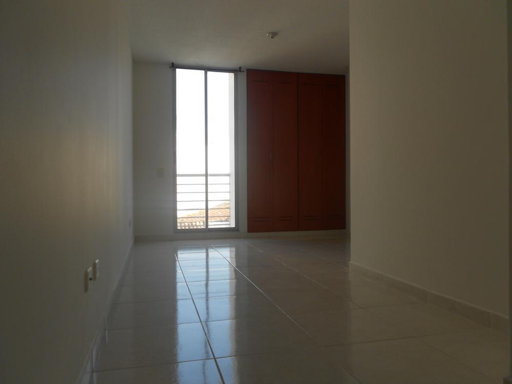 ARRIENDO APARTAMENTO EN EL BARRIO ALARCON