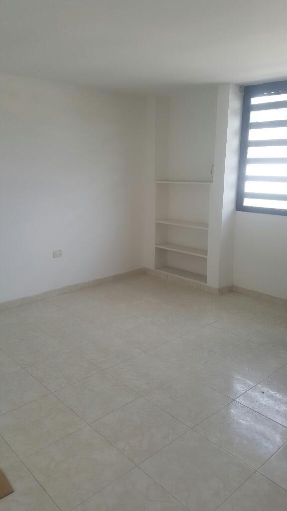 Vendo Casa con 2 Aptos Independientes