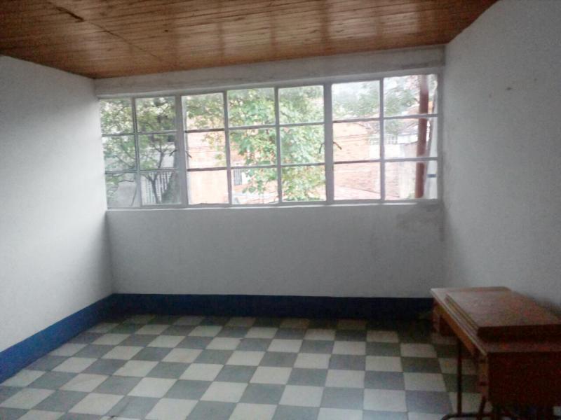 Cod. ABAYH2054 Casa En Arriendo/venta En Medellin Prado Centro