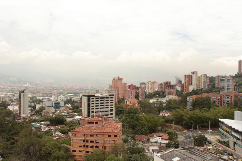Cod. VBAYH1217 Apartamento En Venta En Medellin El Poblado