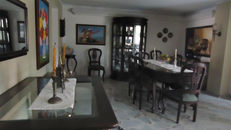 Cod. VBAYH1448 Apartamento En Venta En Medellin Laureles
