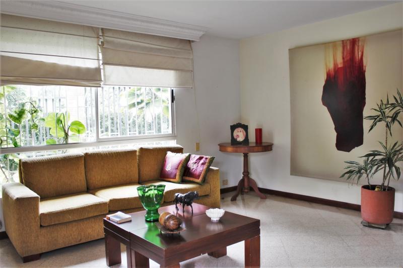 Cod. VBAYH1622 Casa En Venta En Medellin Los Balsos