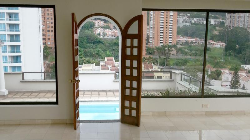 Cod. VBAYH1826 Apartamento En Venta En Medellin Las Palmas