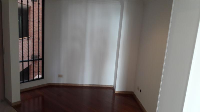 Cod. VBAPP1413 Apartamento En Venta En Bogota Santa BárbaraUsaquén