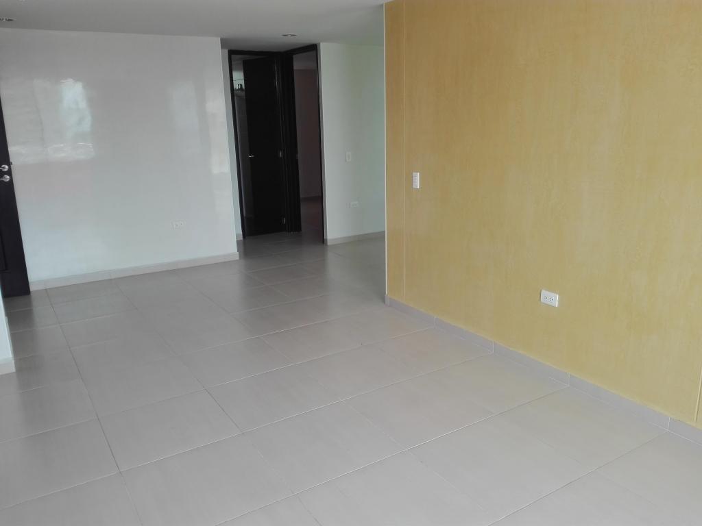 ARRIENDO AMPLIO Y MAGNIFICO APARTAMENTO EN SAN ALONSO EXCELENTE ZONA SOCIAL