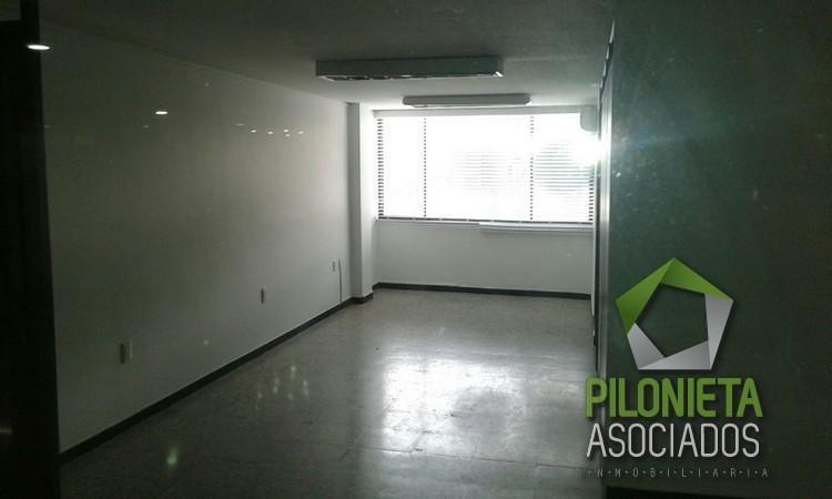 ARRIENDO LOCAL EN EL CENTRO EMPRESARIAL CHICAMOCHA