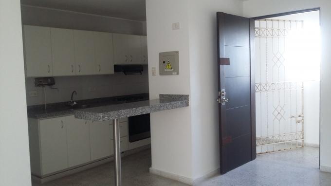 ARRIENDO DE APARTAESTUDIO EN SAN VICENTE   70947303