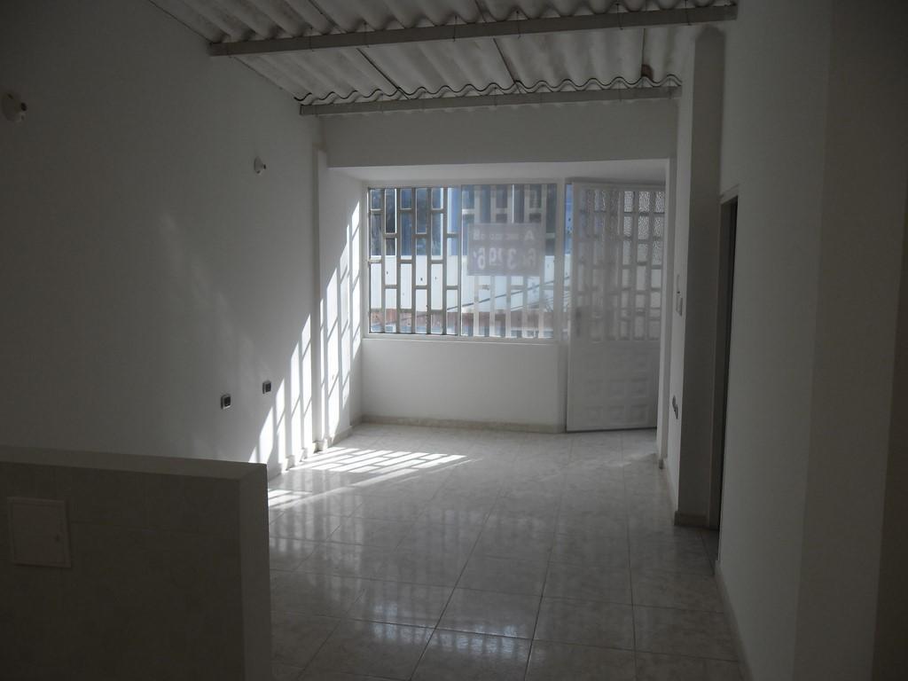 COD 2672 ARRIENDO APARTAMENTO MARIANELA