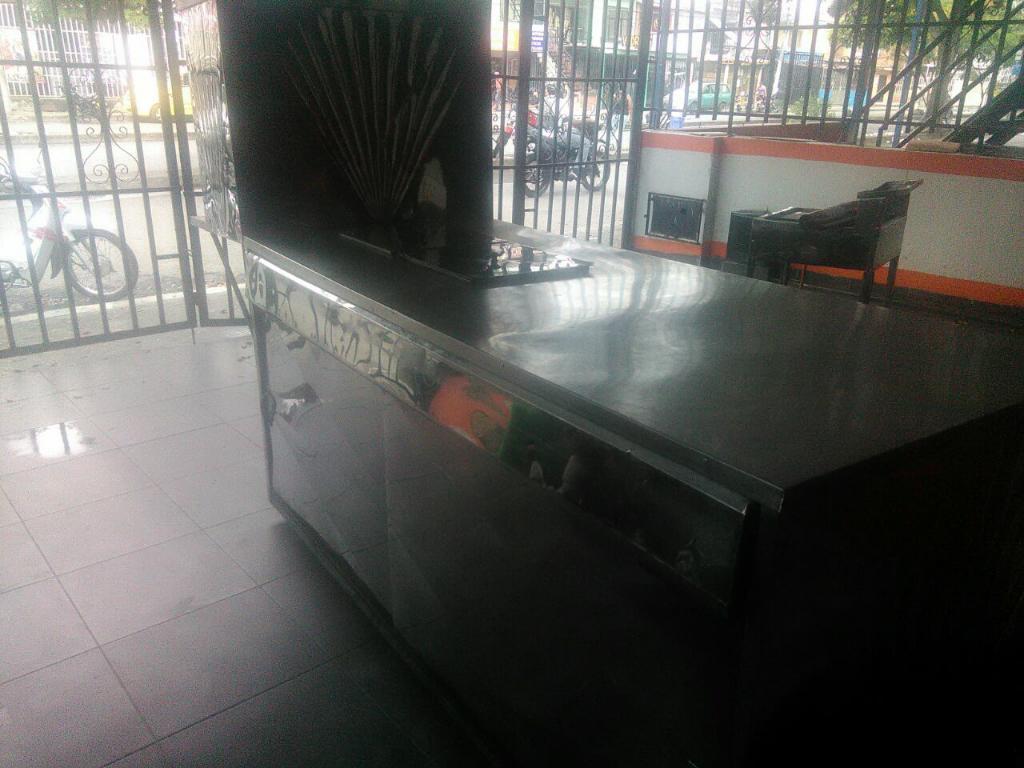 Vendo Montaje para Negocio de Comidas Rá