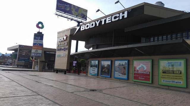 Local Comercial en Arriendo en Avenida Pradilla 28996