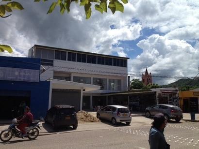 Local Comercial en Arriendo en Costa Azul 49089