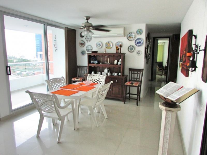 Cod. VBAPP4001 Apartamento En Venta En  Altos De Riomar
