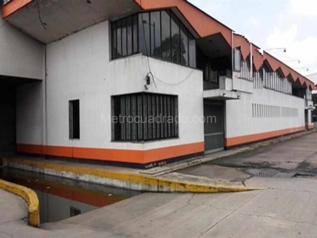 Bodega en arriendo en puente aranda industrial 761639630