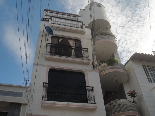 Arriendo apartamento barrio Fontana $ 900.000