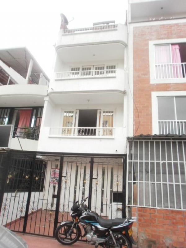 Cod. ABMTB1897 Apartaestudio En Arriendo En  canto