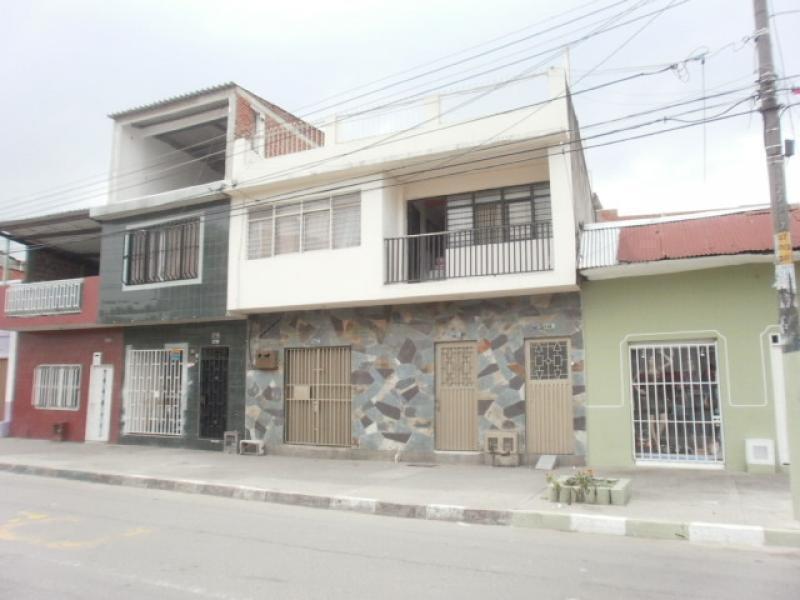 Cod. ABMTB1914 Casa En Arriendo En  Saavedra Galindo