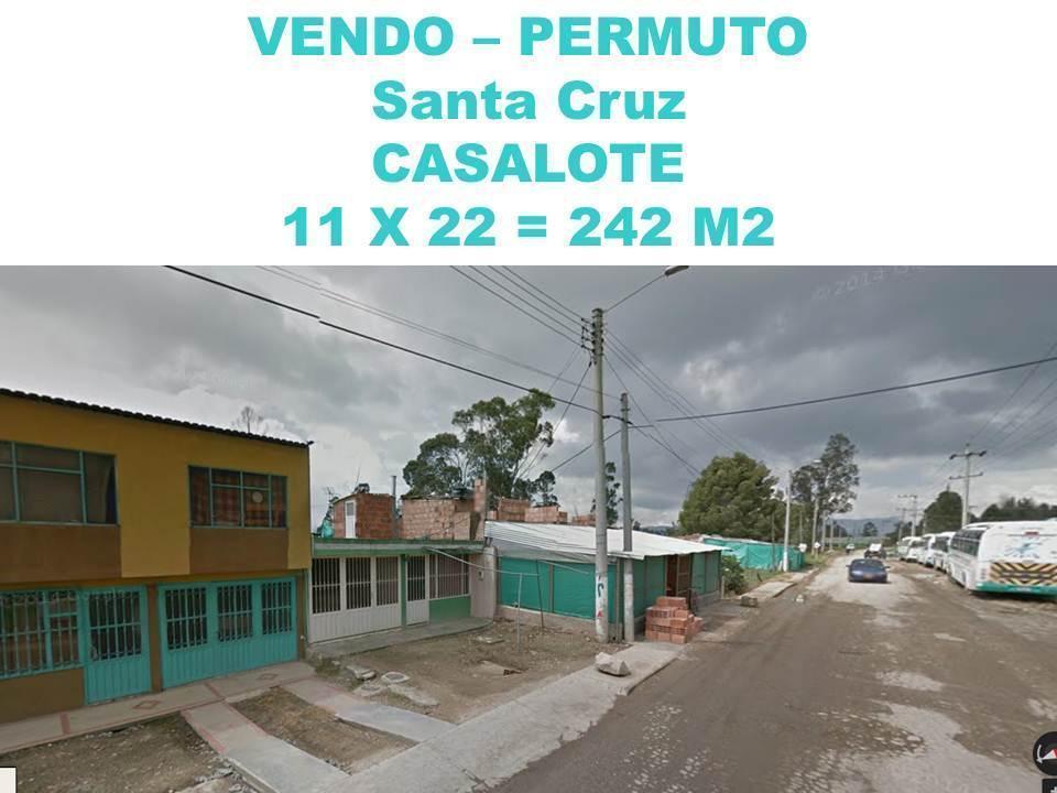 VENPERMUTO CASALOTE Santa Cruz 242 M2