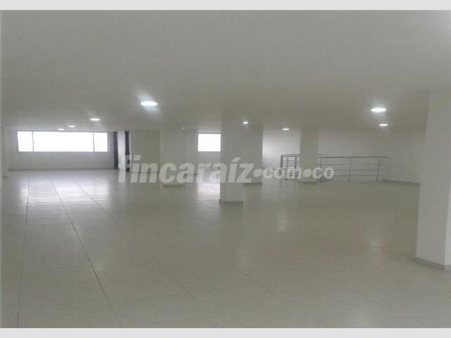 Local en arriendo en avenida santander 2150175