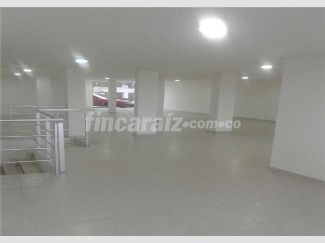 Local en arriendo en avenida santander 2150175