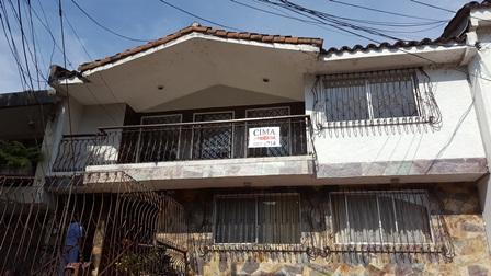 alquiler de apartamento segundo piso en el bosque