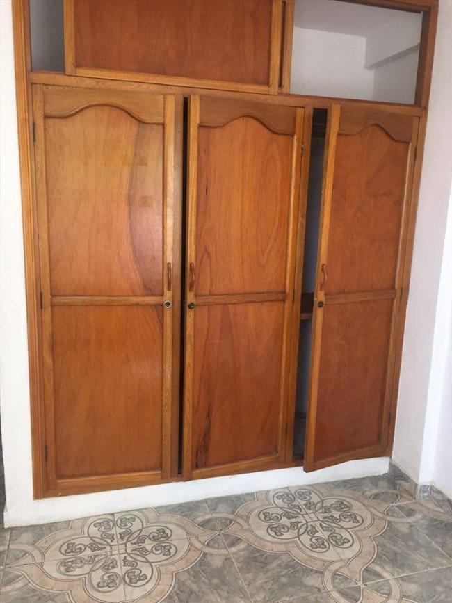 arriendo habitación cerca a manga