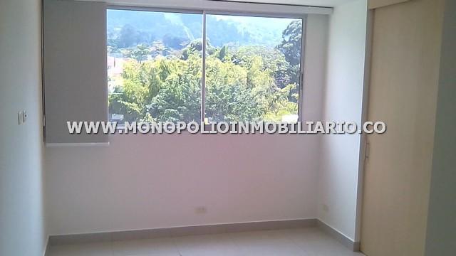 APARTAMENTO PARA LA RENTA EN LOMA ESMERALDAL ENVIGADO COD 6696