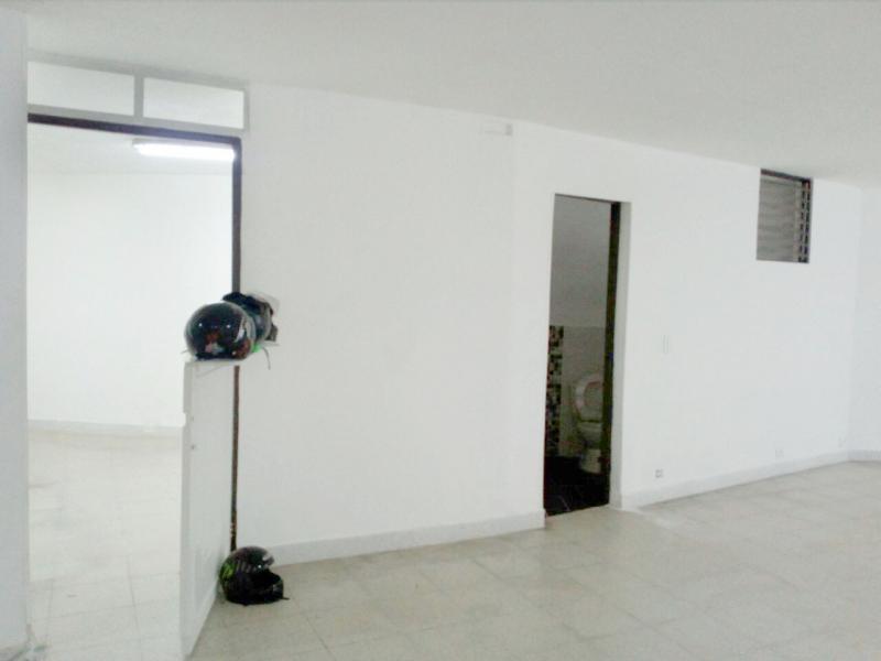 Cod. ABAYH2255 Local En Arriendo En Medellin San Juan