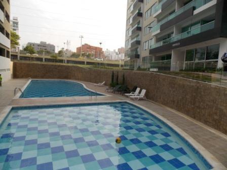 Apartamento en Arriendo en Villa Carolina 48864