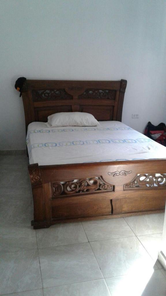 Arriendo habitacion cama doble