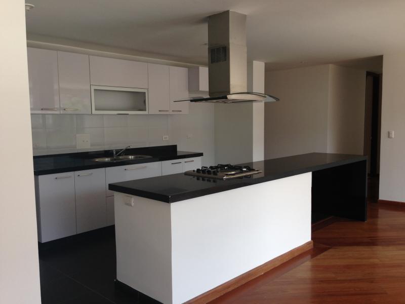 Cod. ABMIL2560 Apartamento En Arriendo En Bogota Santa Barbara CentralUsaquén