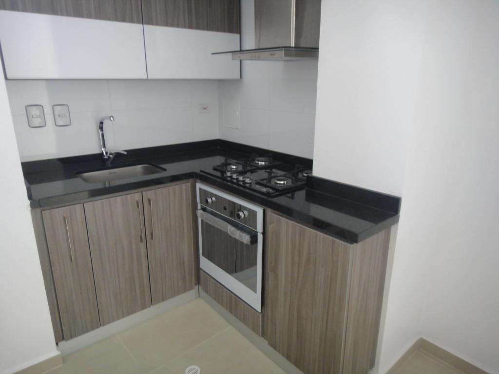 ARRIENDO APARTAMENTO CABECERA