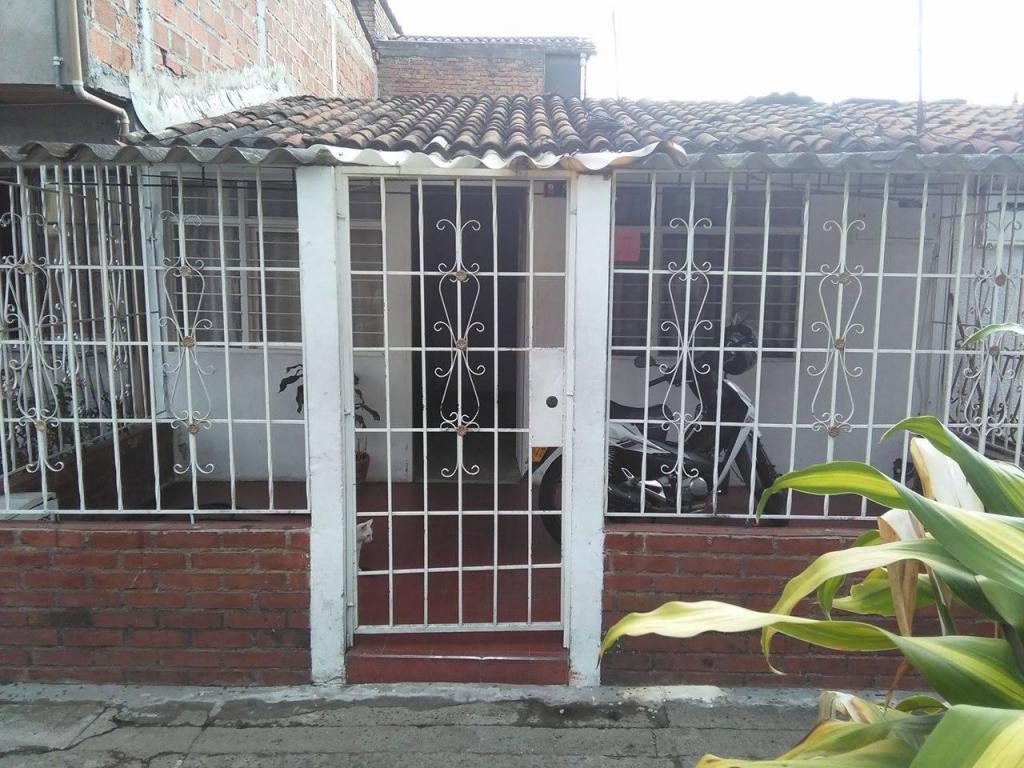 ARRIENDO Casa Rivera 1