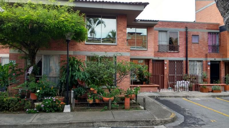 Cod. ABAYS645 Casa Condominio En Arriendo En  Primero De Mayo