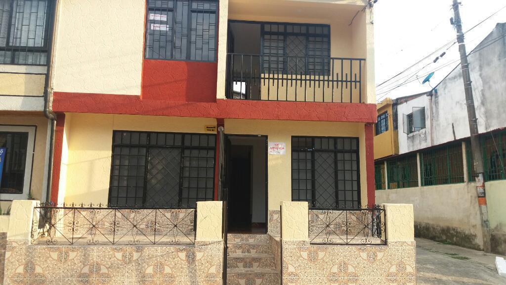 Arriendo Casa en El Barrio Topacio