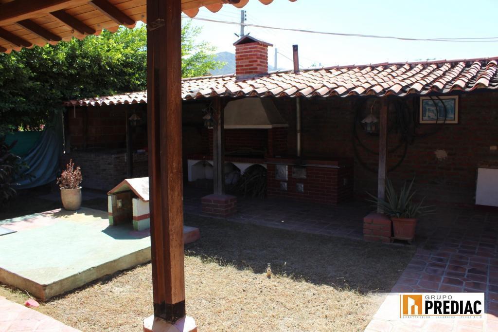 VENTA DE CABAÑA CAMPESTRE, EXCELENTE ESTADO