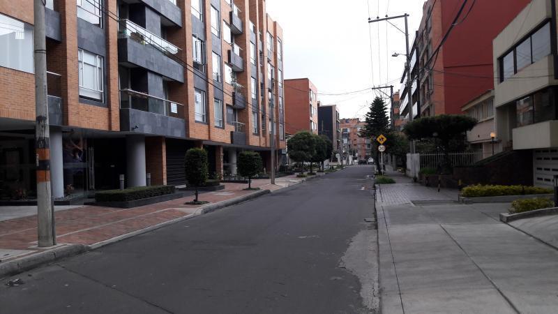 Cod. ABACE3137 Apartamento En Arriendo En Bogota Santa Paula