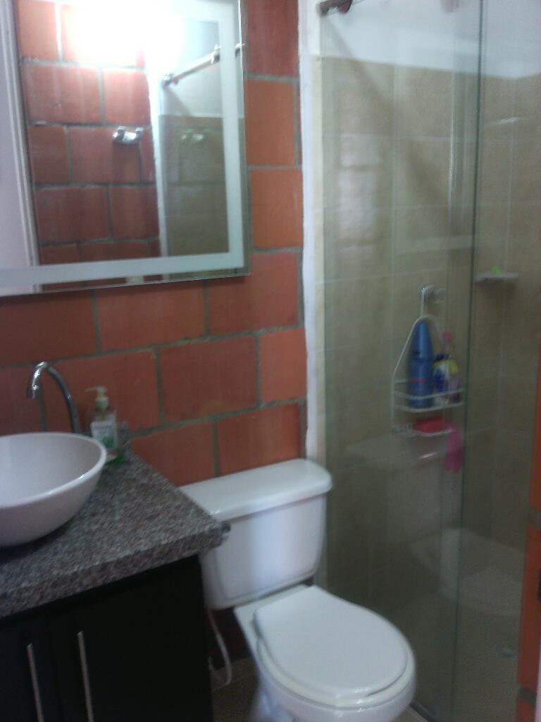 Arriendo Habitacion en Melendez