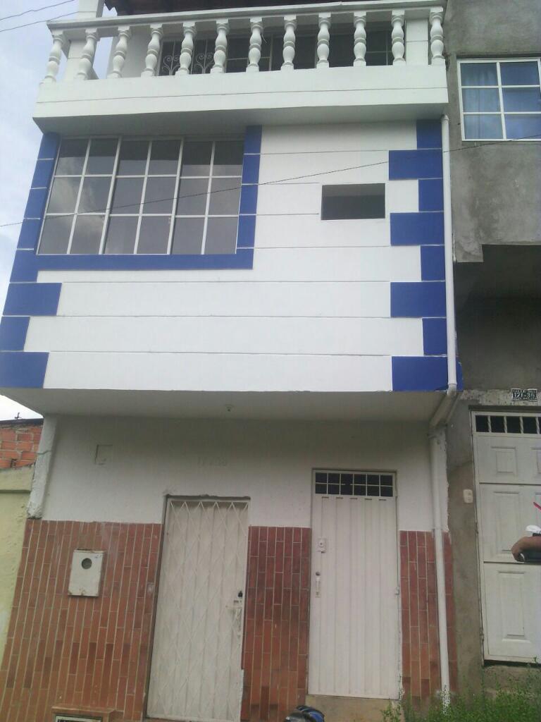 Vendo Gran Casa De3pisos Economica Nueva