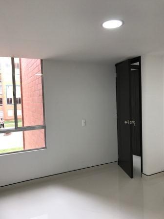 ARRIENDO APTO 2° PISO PARA ESTRENAR EXCELENTES ACABADOS SOBRE VARIANTE