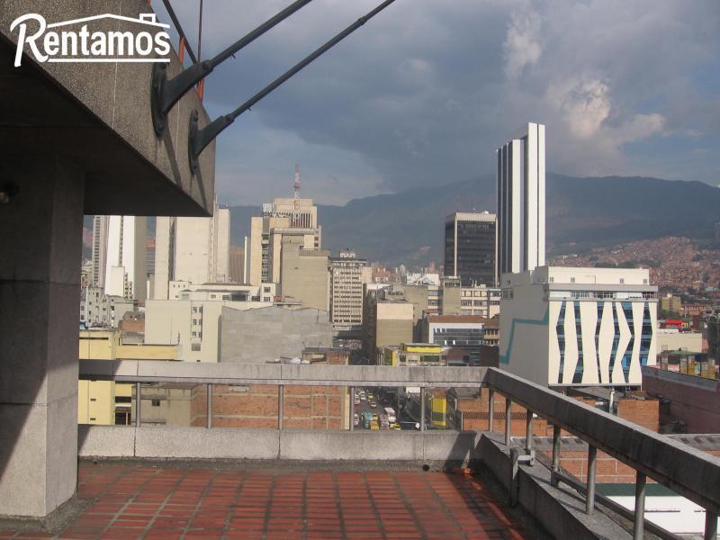 Cod. VBRPR2251 Edificio En Arriendo/venta En Medellin Centro