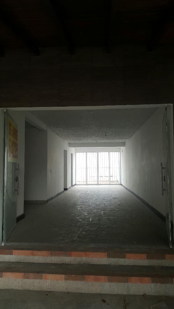 Arriendo Local Comercial con Casa