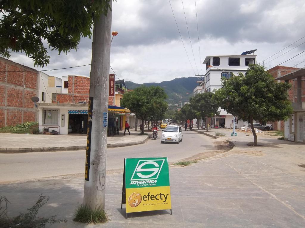 ARRIENDO LOCAL EN PUERTO MADERO GIRON